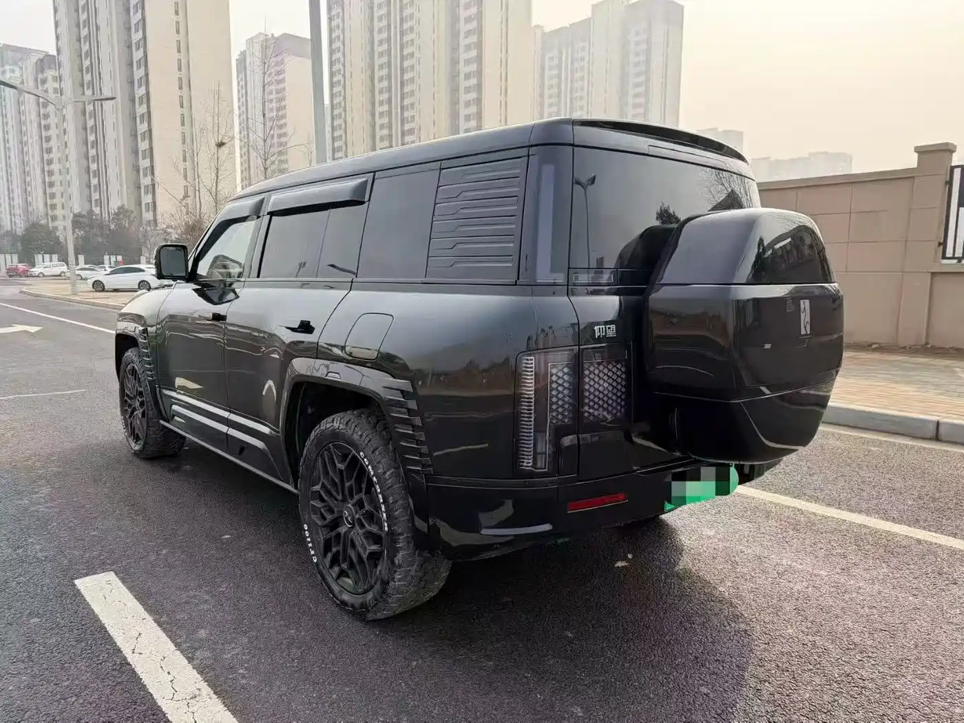 Yangwang U8 2023 Luxury Edition фото 6