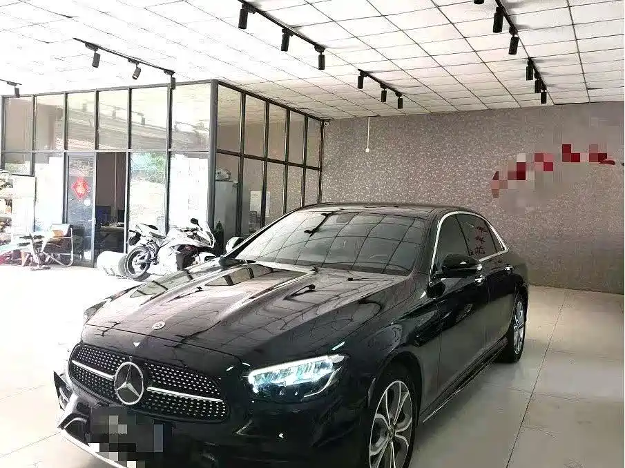  E CLASS