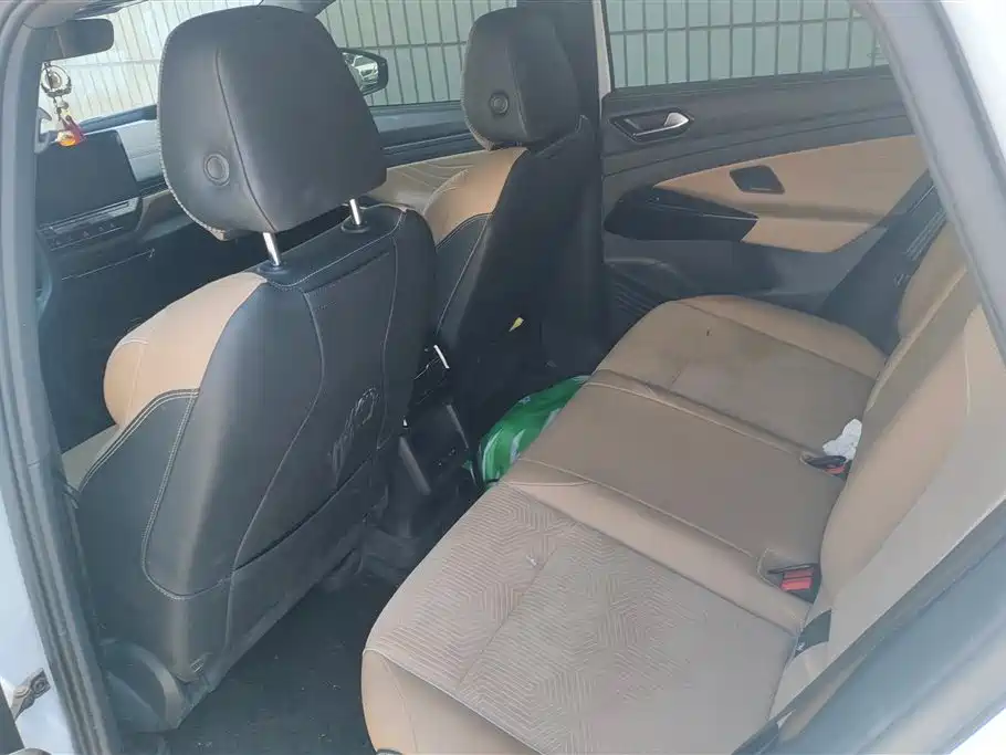 Volkswagen ID.4 X 2021 Power AWD Early Access Edition фото 10