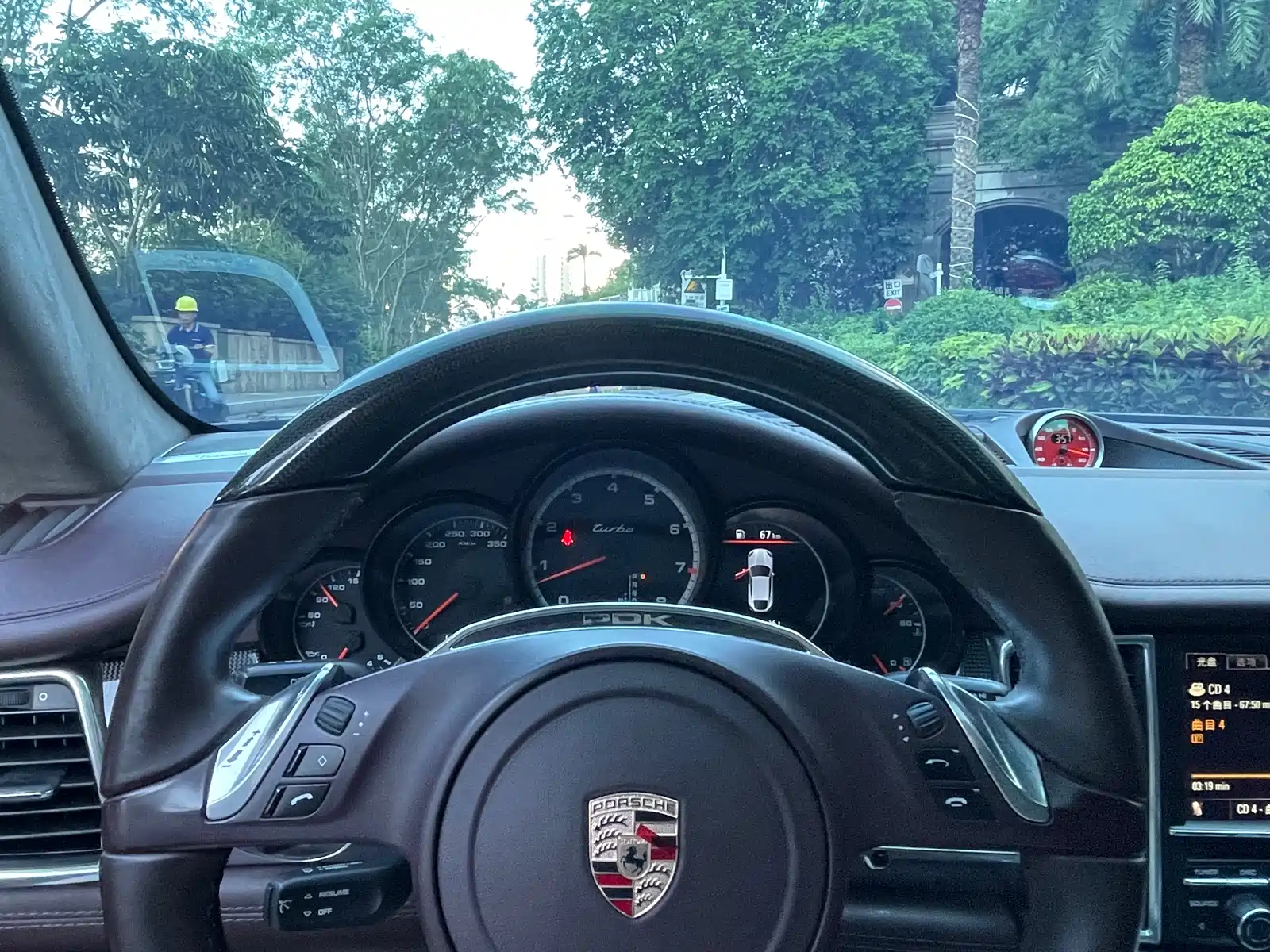 صورة 8 - Porsche Panamera
