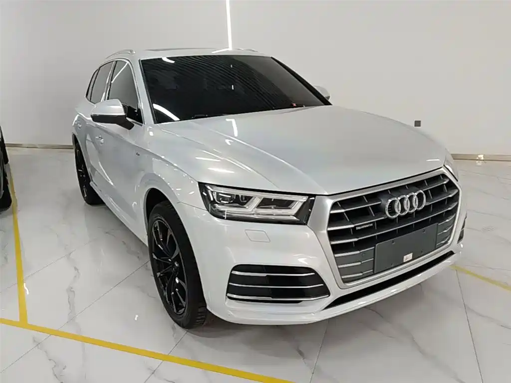 Audi Q5L 2018 40 TFSI Prestige Fashion (China V) фото 4