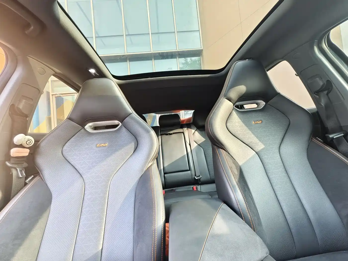 CHANGAN UNI-V