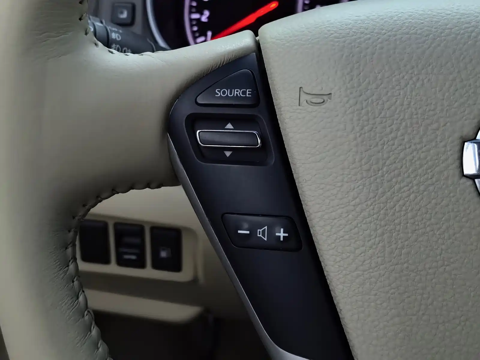 Photo 15 - Nissan Teana