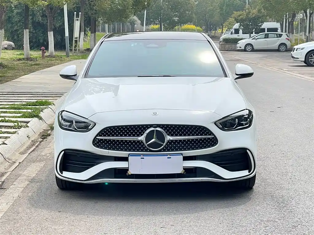Mercedes-Benz C-Class 2024 C 260 L Sport фото 3