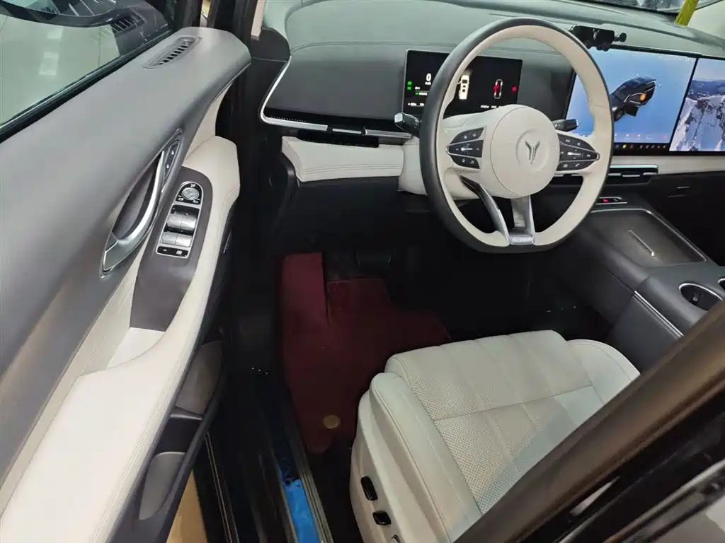 Voyah Auto Voyah Dreamer 2025 PHEV AWD Excellent Kunpeng Edition фото 16