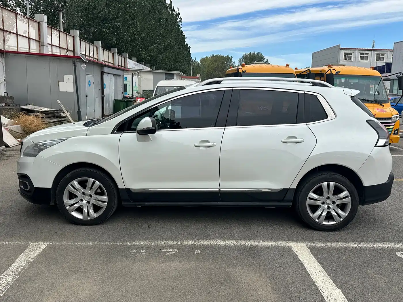 Peugeot 3008 2017 2016 1.6THP Automatic Standard Edition