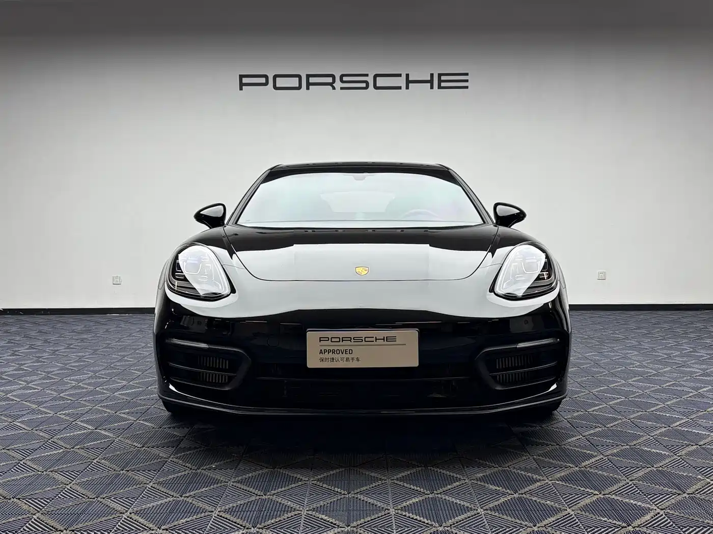 Porsche Panamera 2023 Panamera 4 Executive Long Wheelbase 2.9T фото 8