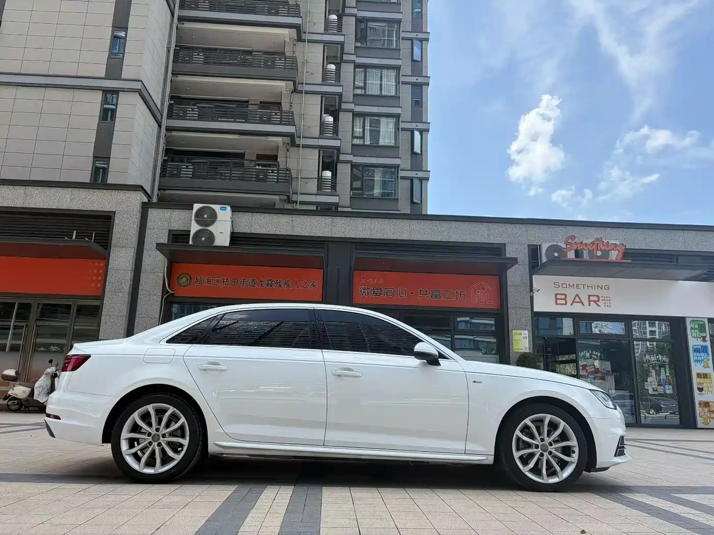 Audi A4L 2018 30th Anniversary 40 TFSI Fashion фото 5
