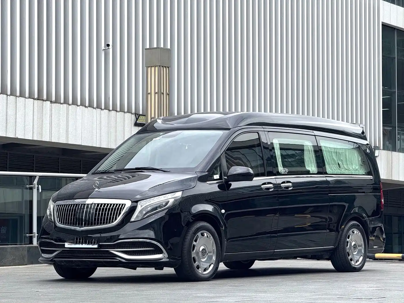 Mercedes-Benz Vito 2021 2.0T Business Edition 7-seater