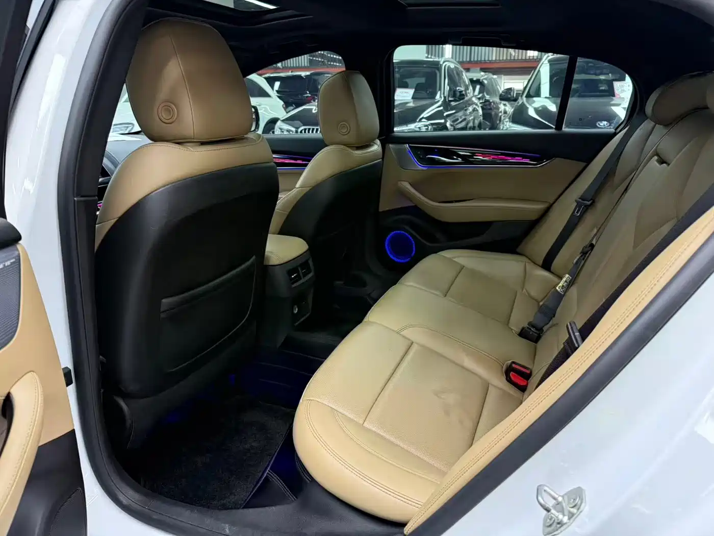 Cadillac CT5 2022 28T Premium Edition фото 8