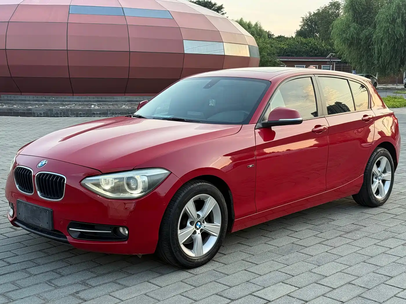 BMW 1 Series (Import) 2013 2012 118i Sport