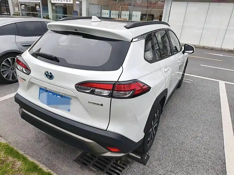 Toyota Frontlander 2023 2.0L Smart Hybrid Dual Engine Prestige Edition фото 2