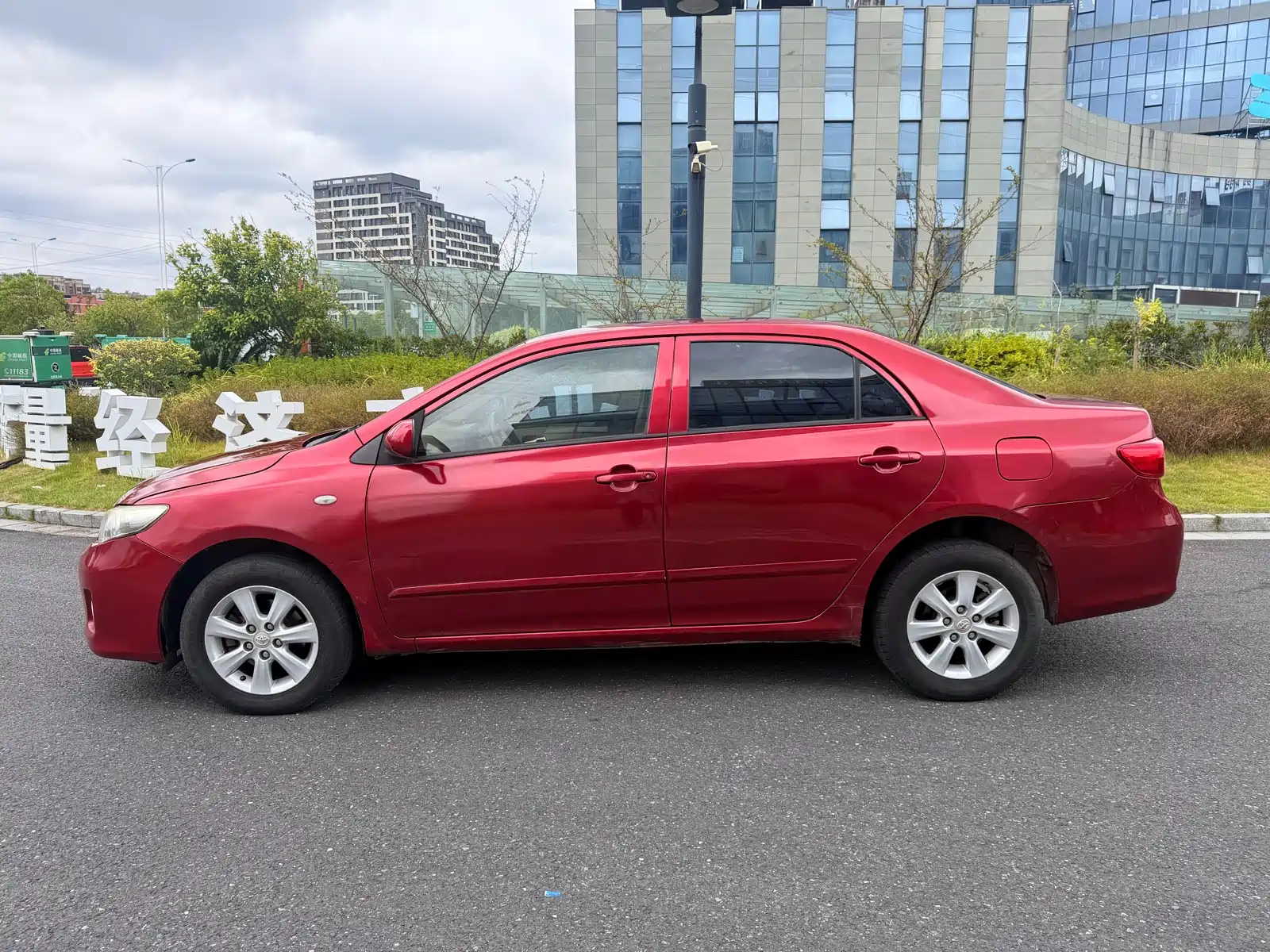 Photo 4 - Toyota Corolla