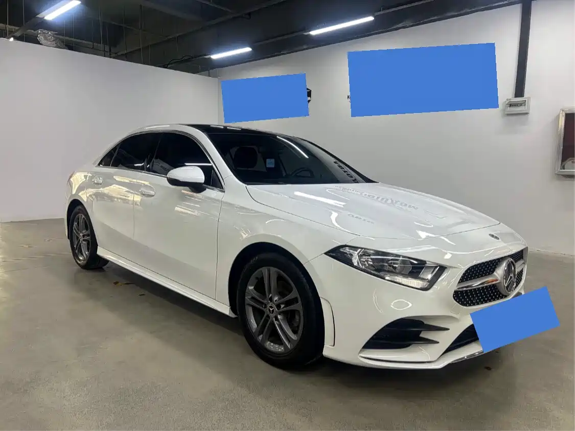 Mercedes-Benz A-Class 2022 A 180 L Sport Sedan фото 2