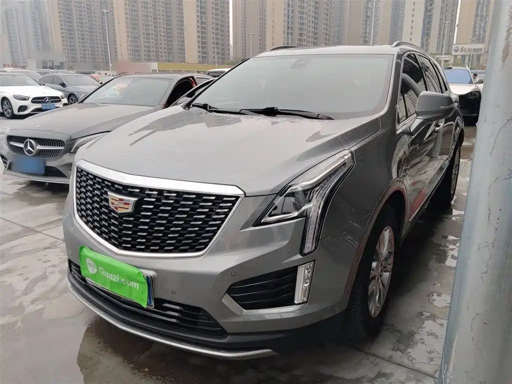 CADILLAC XT5
