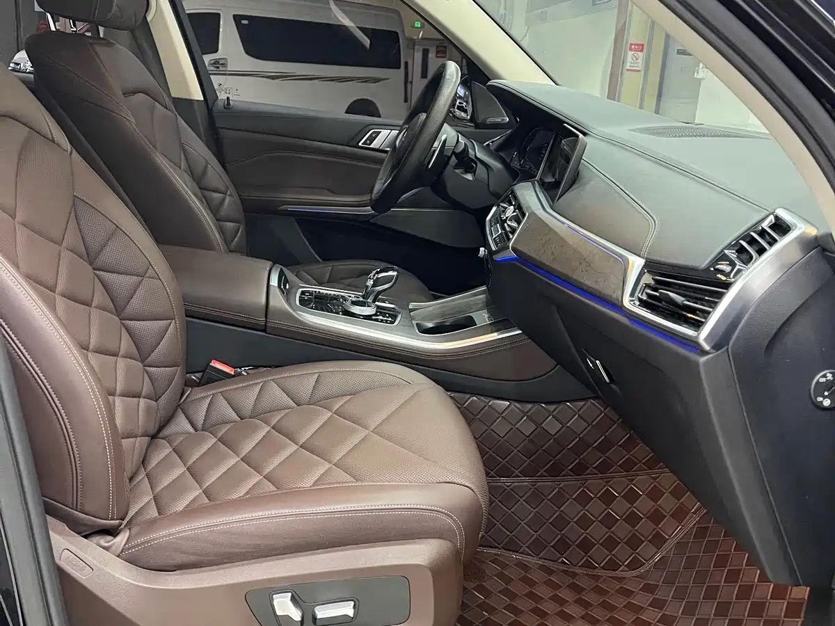 Фото 11 - BMW X5