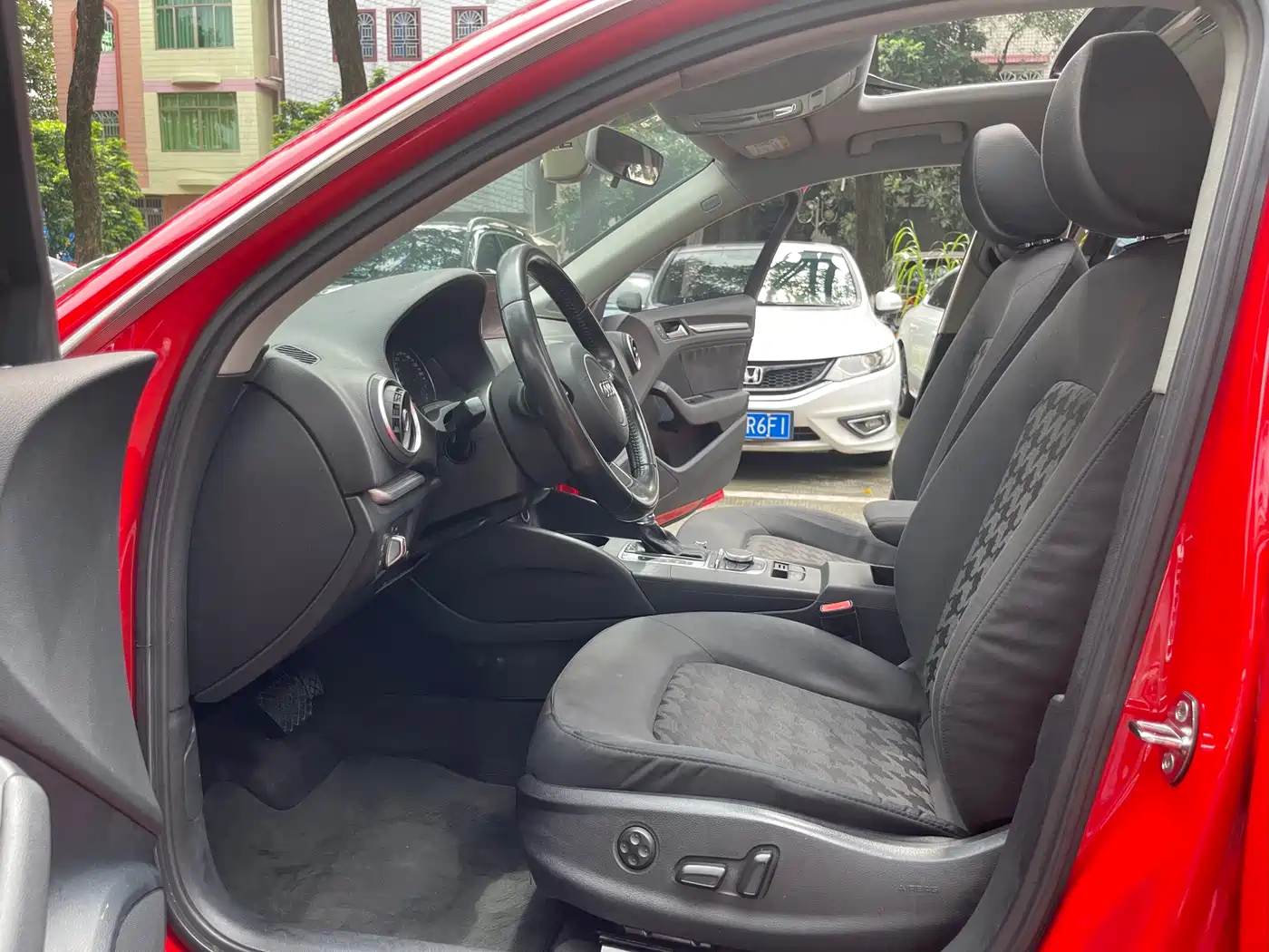 Фото 12 - Audi A3