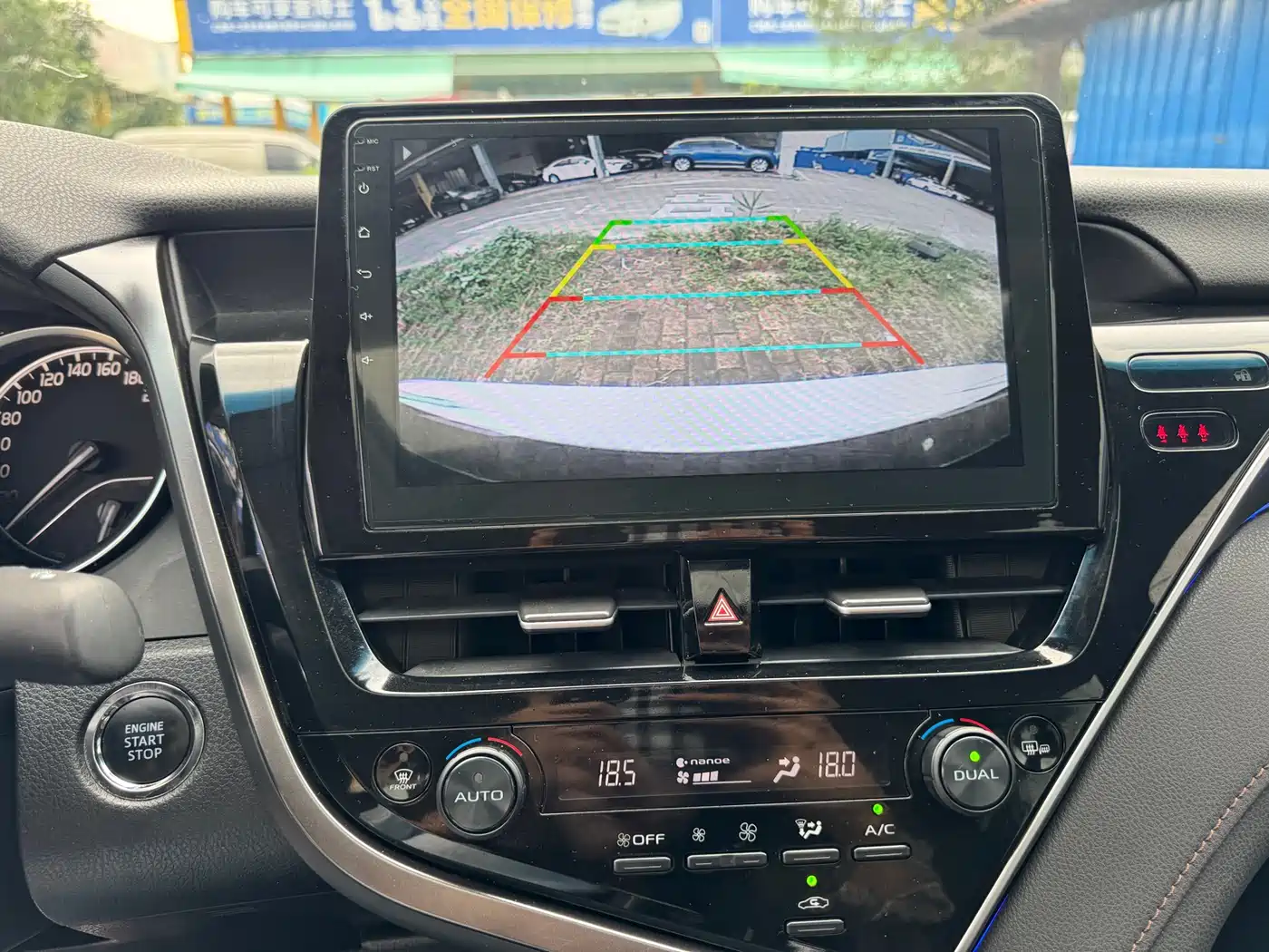 Toyota Camry 2021 2.0G Luxury Edition фото 14
