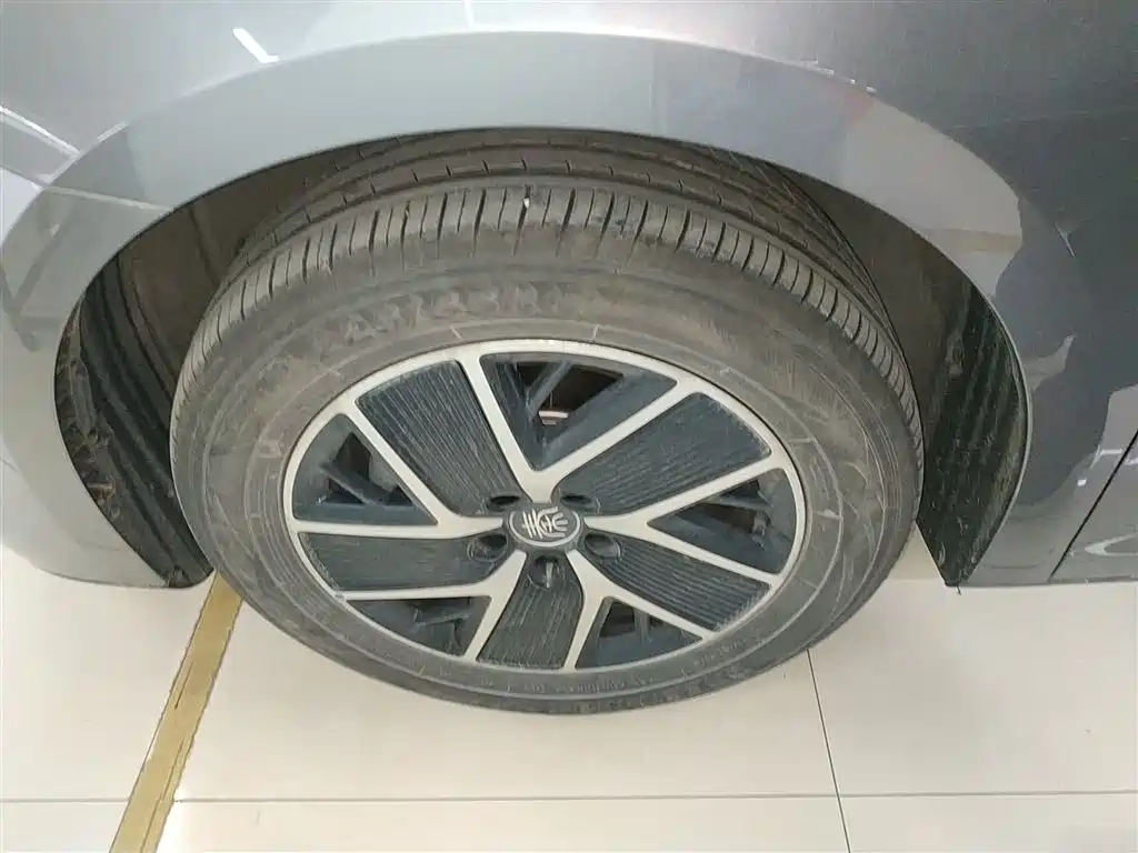 BYD Qin L 2024 DM-i 120KM Superior Edition фото 25