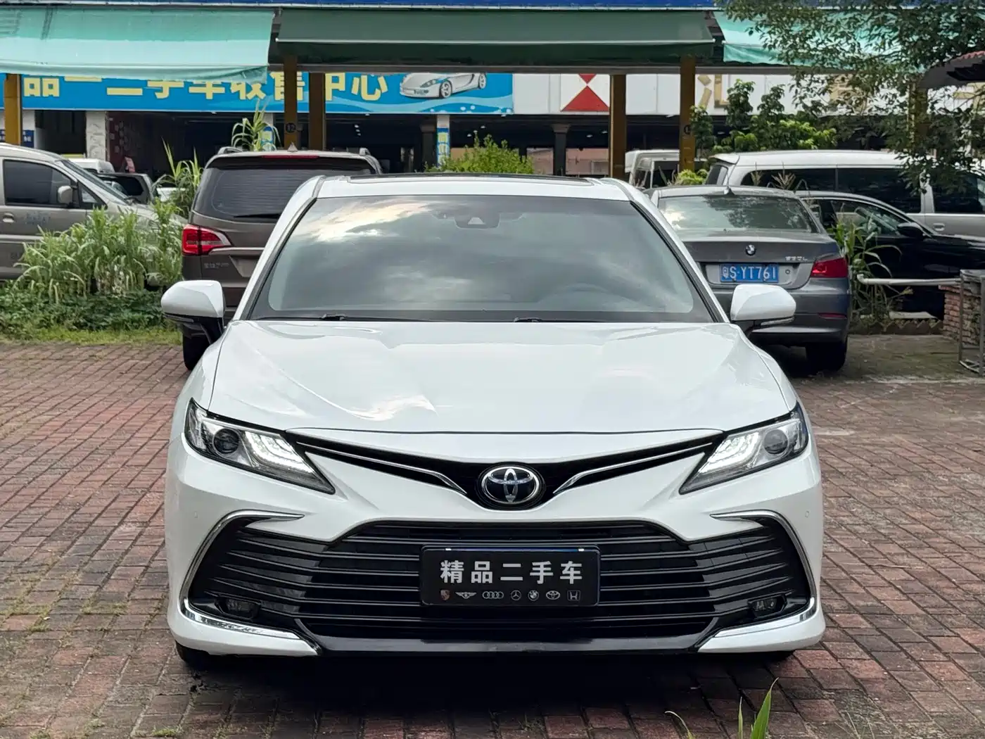 Toyota Camry 2021 2.0G Luxury Edition фото 2