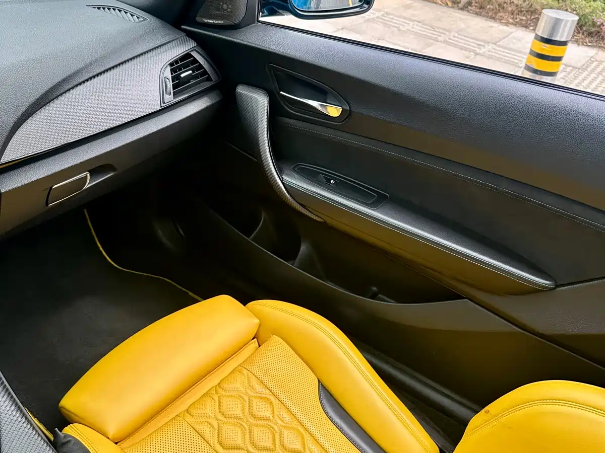 BMW M2 2016 M2 фото 12