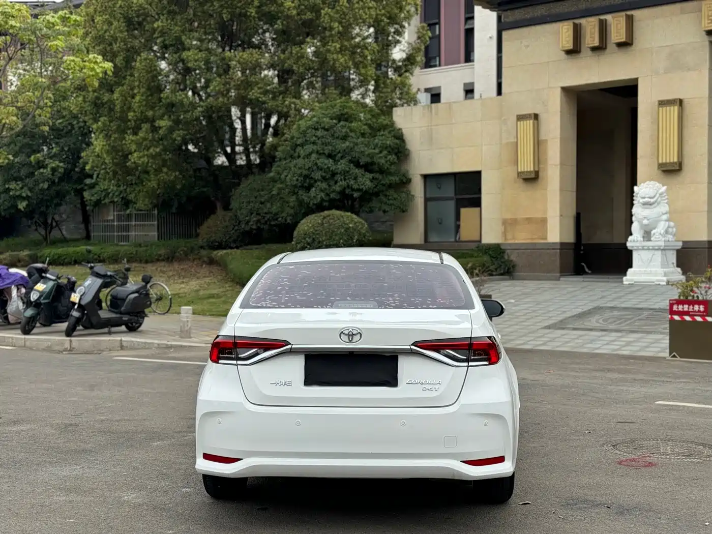 Toyota Corolla 2021 1.2T S-CVT Elite Edition фото 17