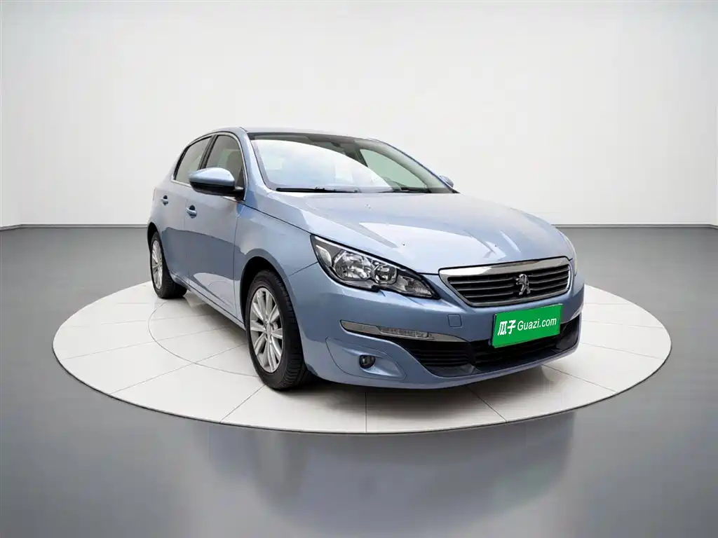 Peugeot 308S 2015 1.2T Auto Dynamic Edition фото 8