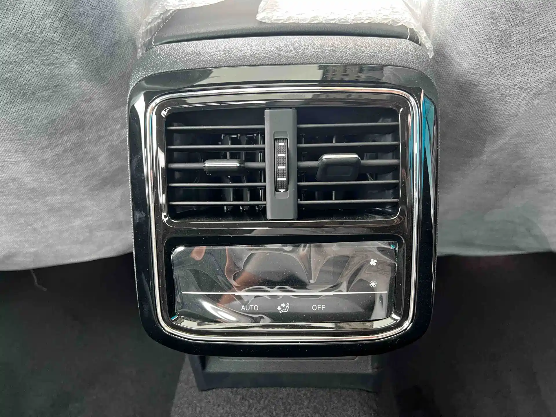 صورة 12 - Volkswagen Passat