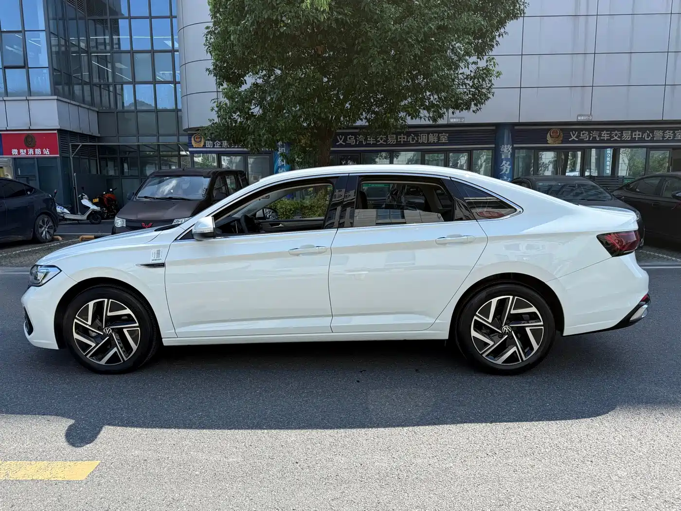 Volkswagen Sagitar, миниатюра 11
