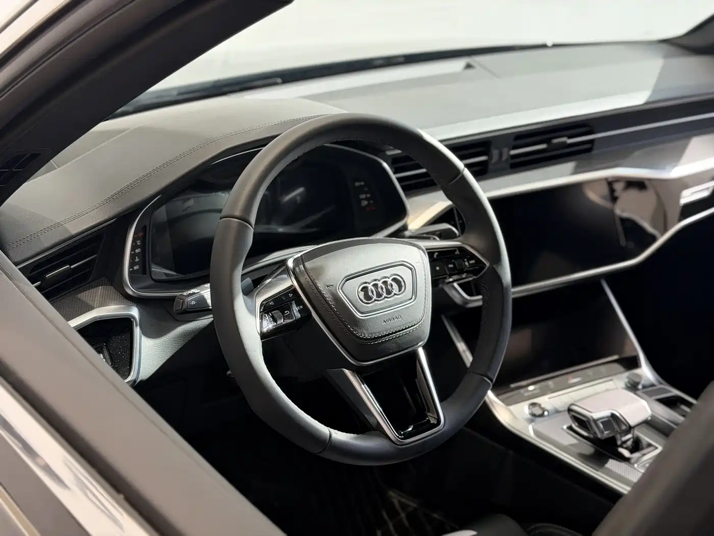 Audi A6L 2026 Model Year 45 TFSI Premium Dynamic фото 6
