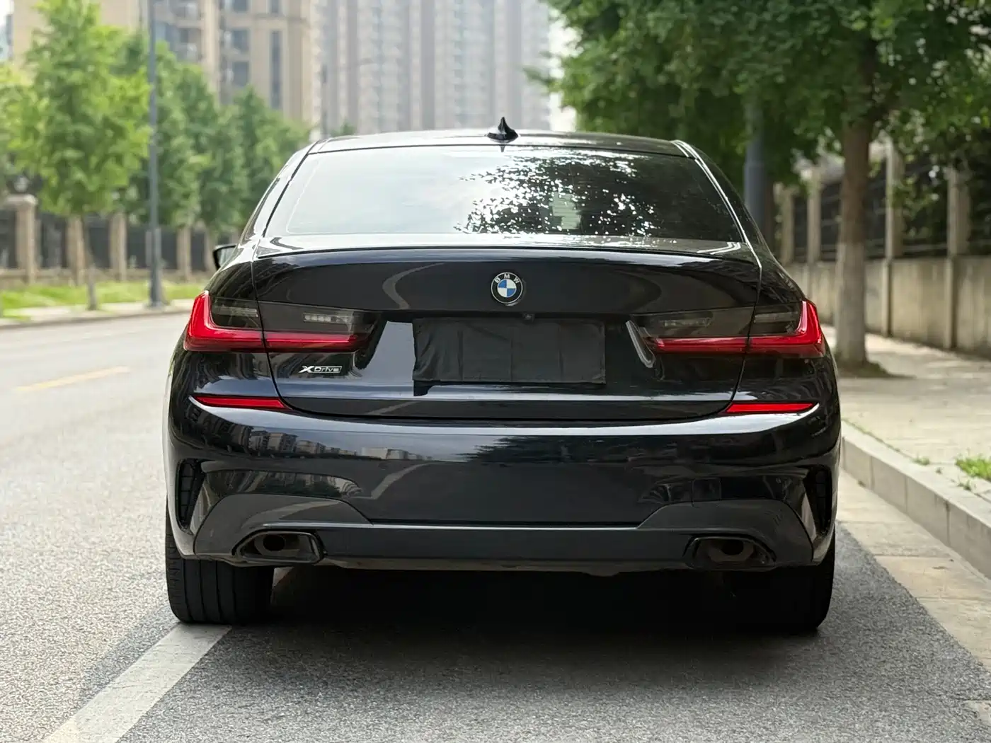 BMW 3 Series 2021 325i M Sport Night Edition фото 5