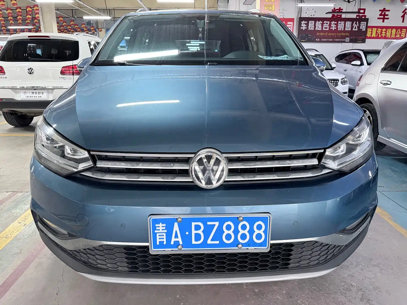 Volkswagen Touran 2018 Touran L 280TSI DSG Frontier Edition 7-Seater China V фото 2