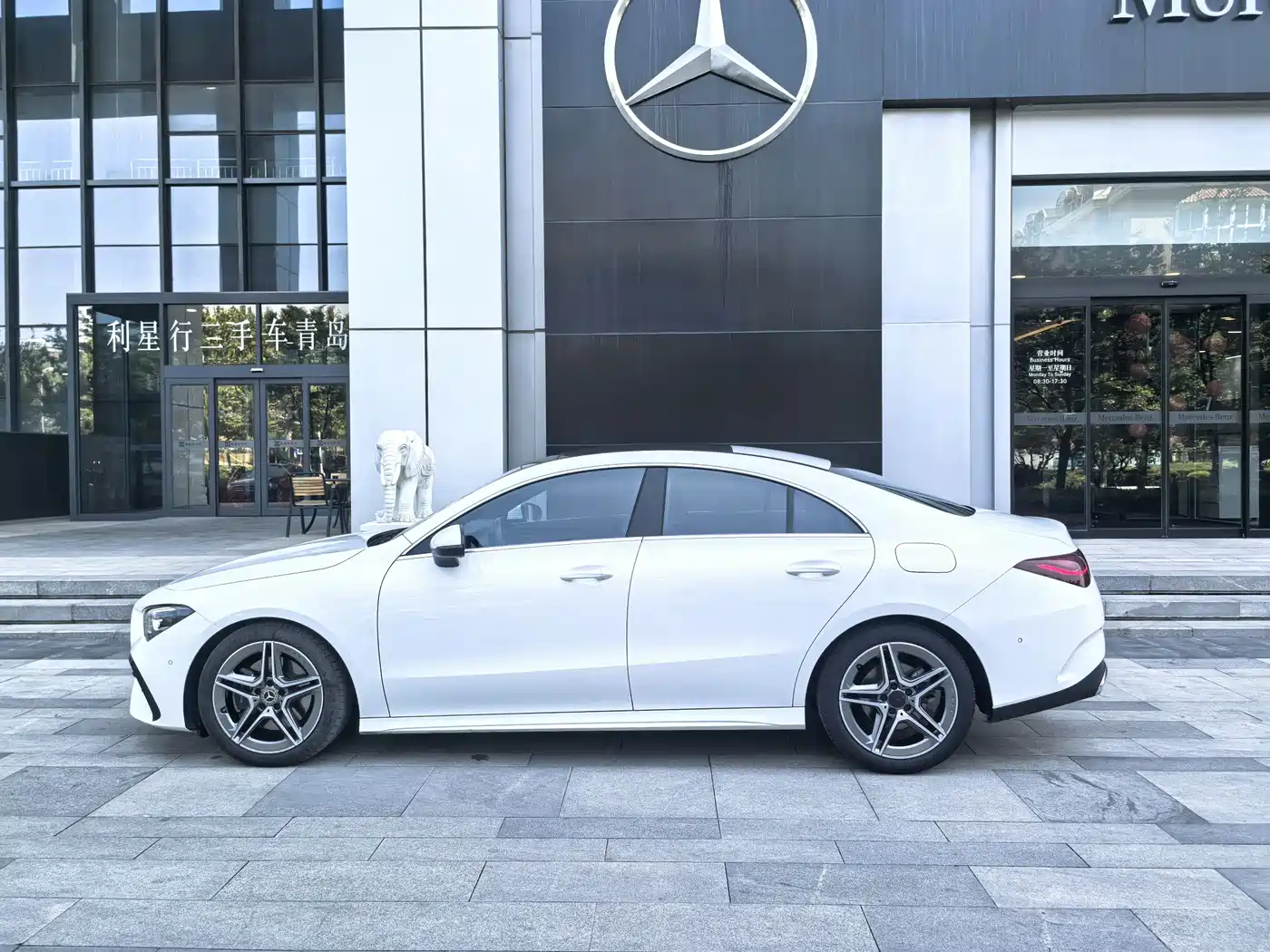 Mercedes-Benz CLA (Import) 2024 CLA 200 фото 27