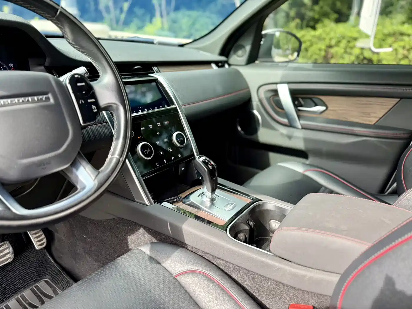 Land Rover Discovery Sport 2020 249PS R-Dynamic Performance фото 8