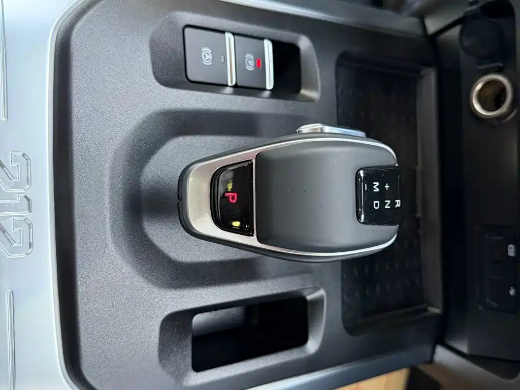212 T01 2025 2025 2.0T Changfeng