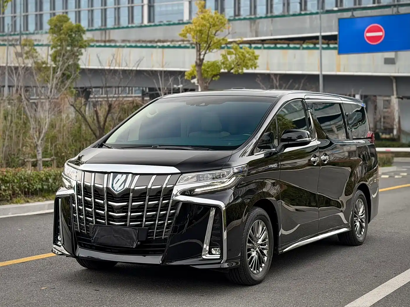 Toyota Alphard 2021 Hybrid 2.5L Premium