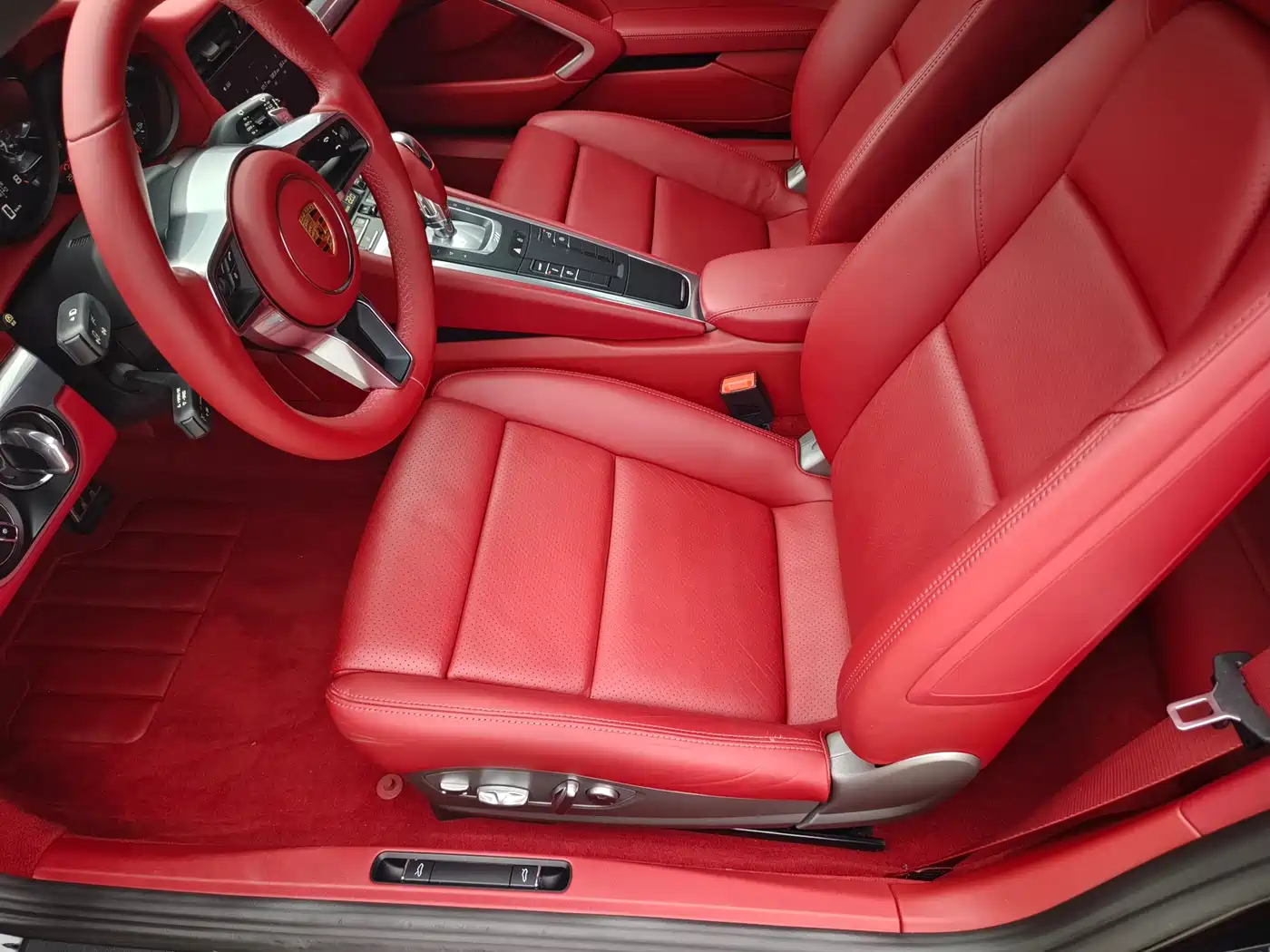 Porsche 911 2016 Carrera 3.0T фото 9