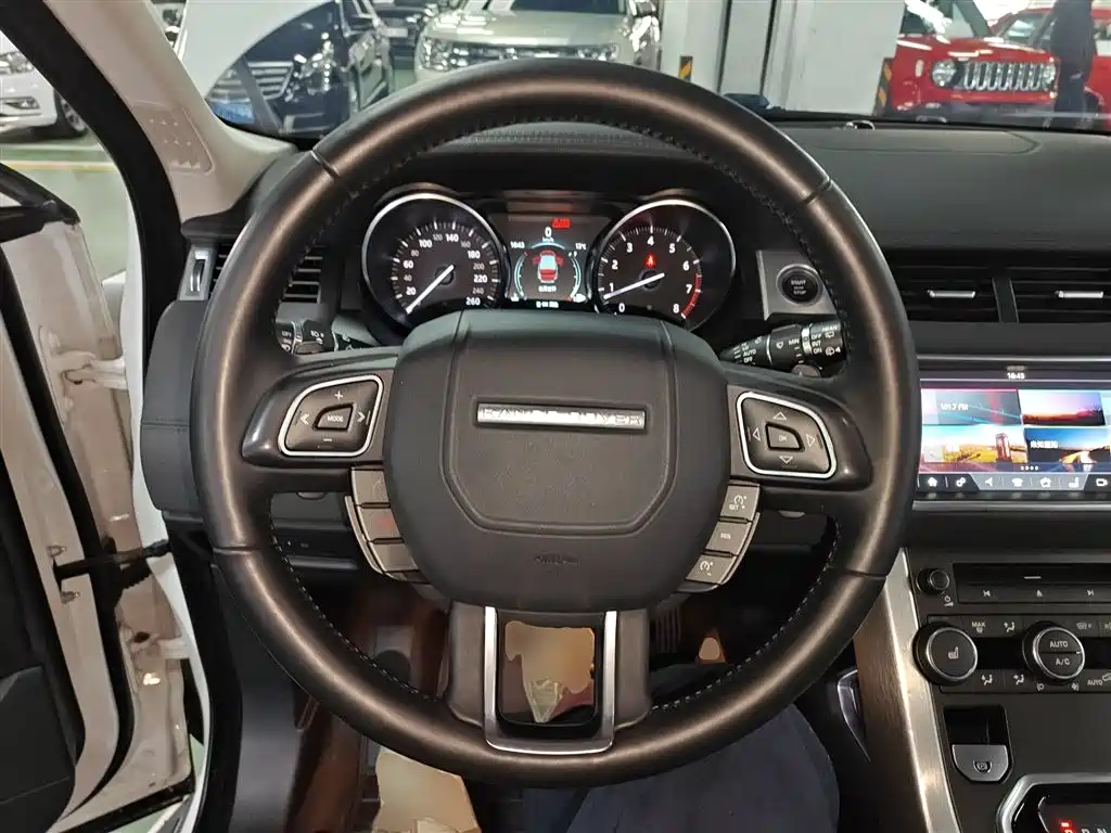 Land Rover Range Rover Evoque 2018 240PS SE Smart Edition фото 7