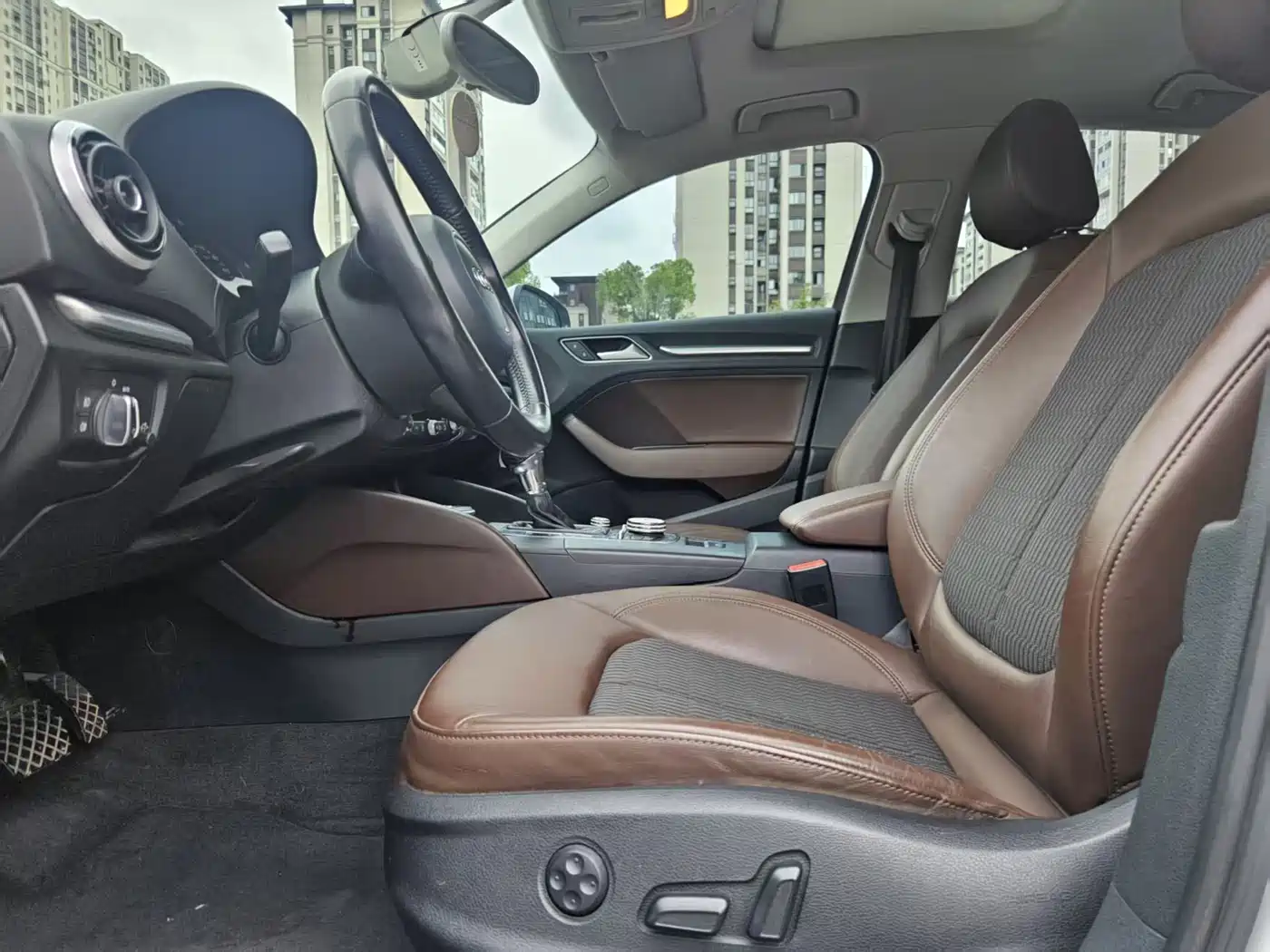 Audi A3 (Import) 2014 Limousine 40 TFSI S line Comfort фото 6