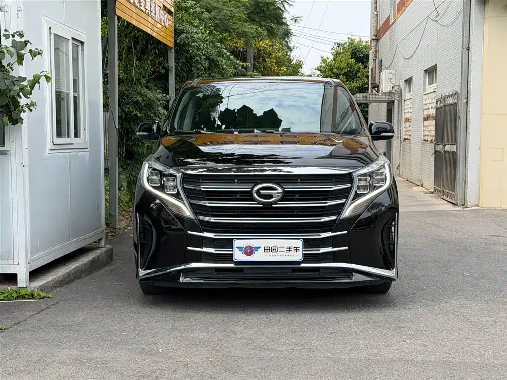 GAC TRUMPCHI M8