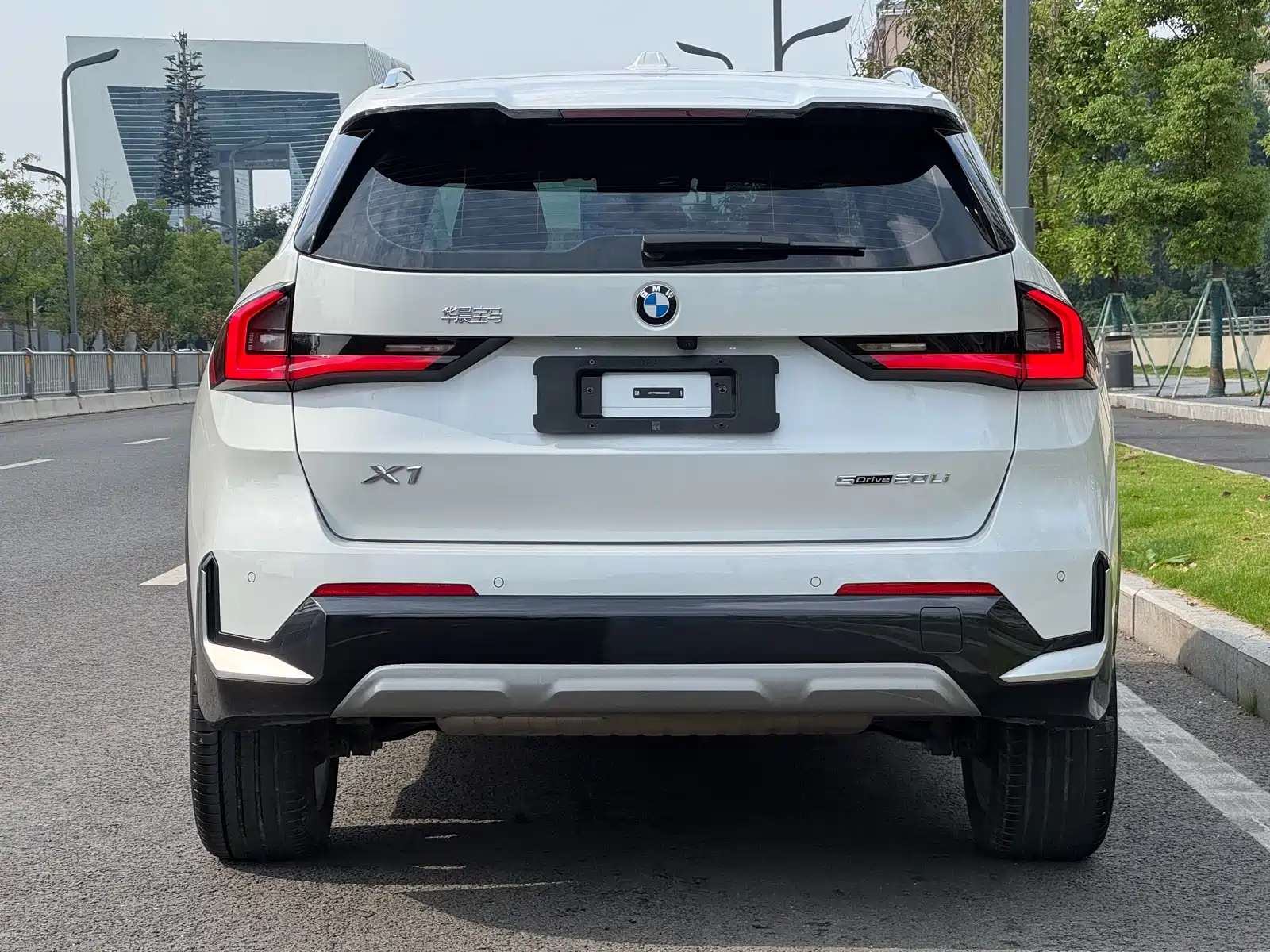 Фото 19 - BMW X1