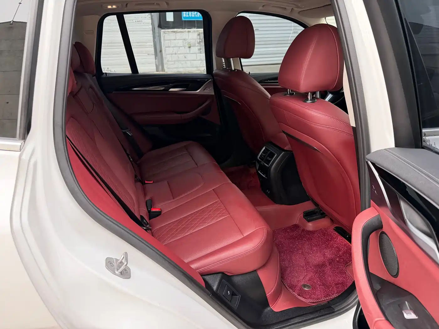 BMW iX3 2023 Leading Type фото 8