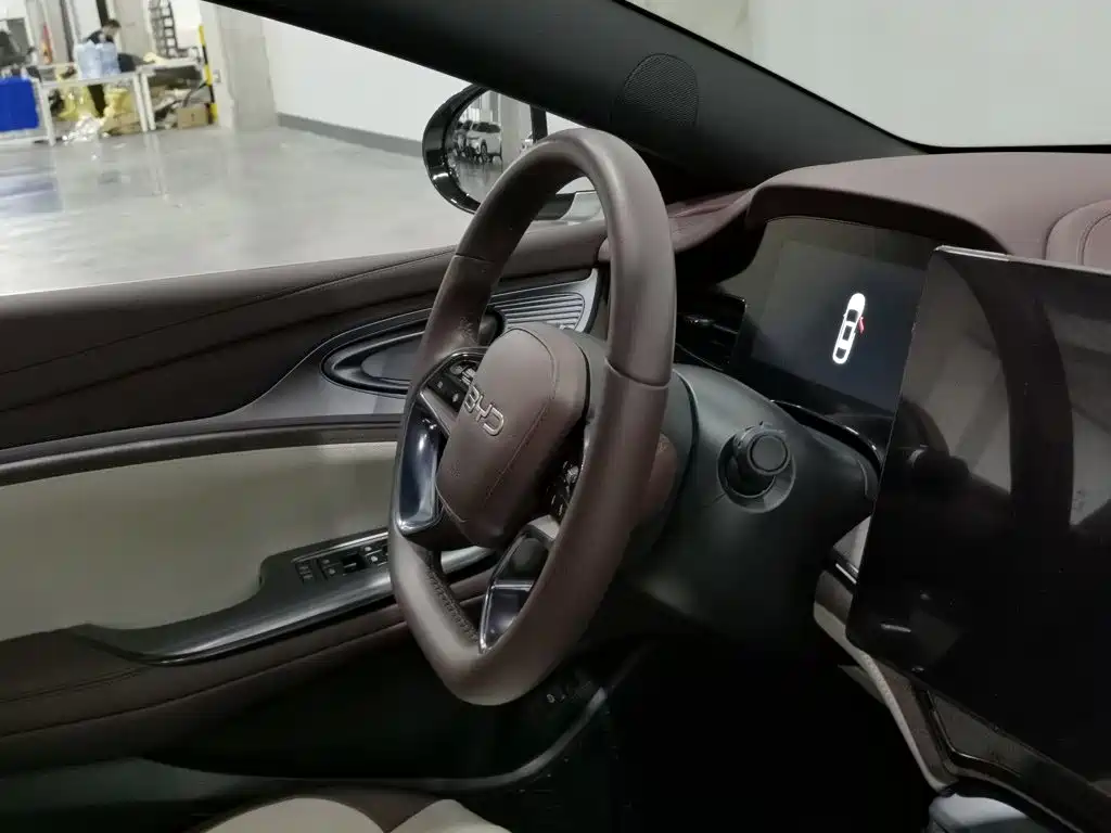 BYD Seal 2023 2023 DM-i 1.5L 121km Premium
