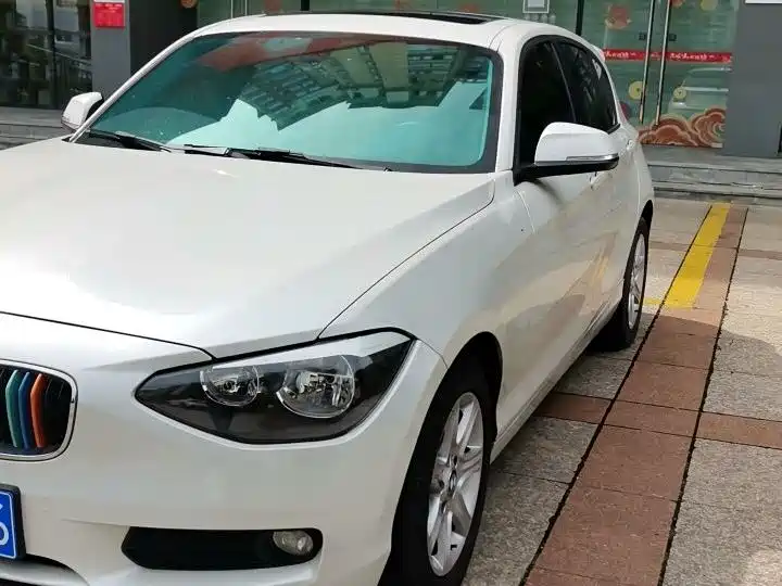 BMW 1 Series (Import) 2013 Facelift 116i Leading Model фото 8