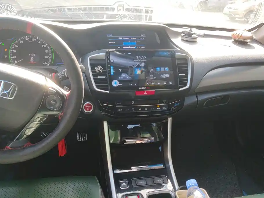 Photo 13 - Honda Accord