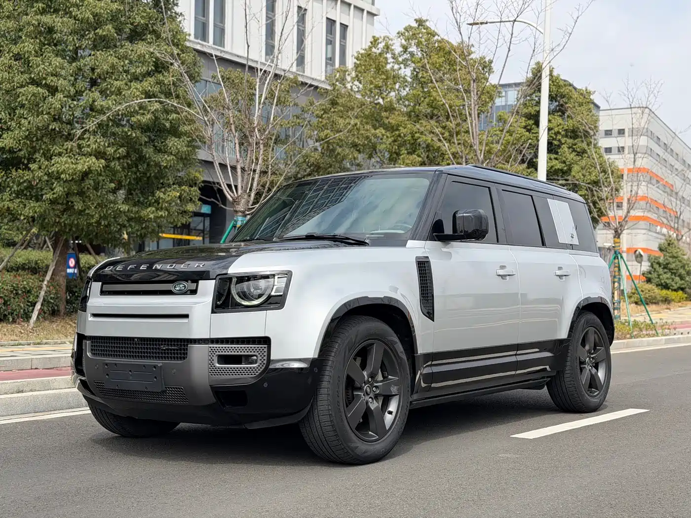 Land Rover Defender 2022 110 P400 X-DYNAMIC HSE