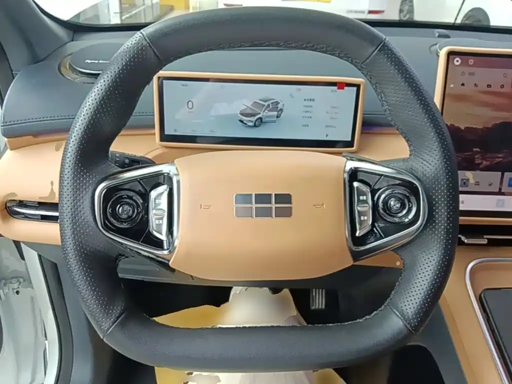Geely Galaxy Galaxy Starship 7 EM-i 2025 2025 120km Navigation Edition