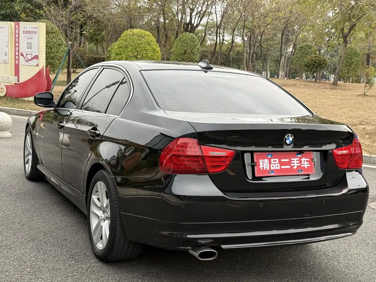 BMW 3 Series 2011 320i Fashion фото 5