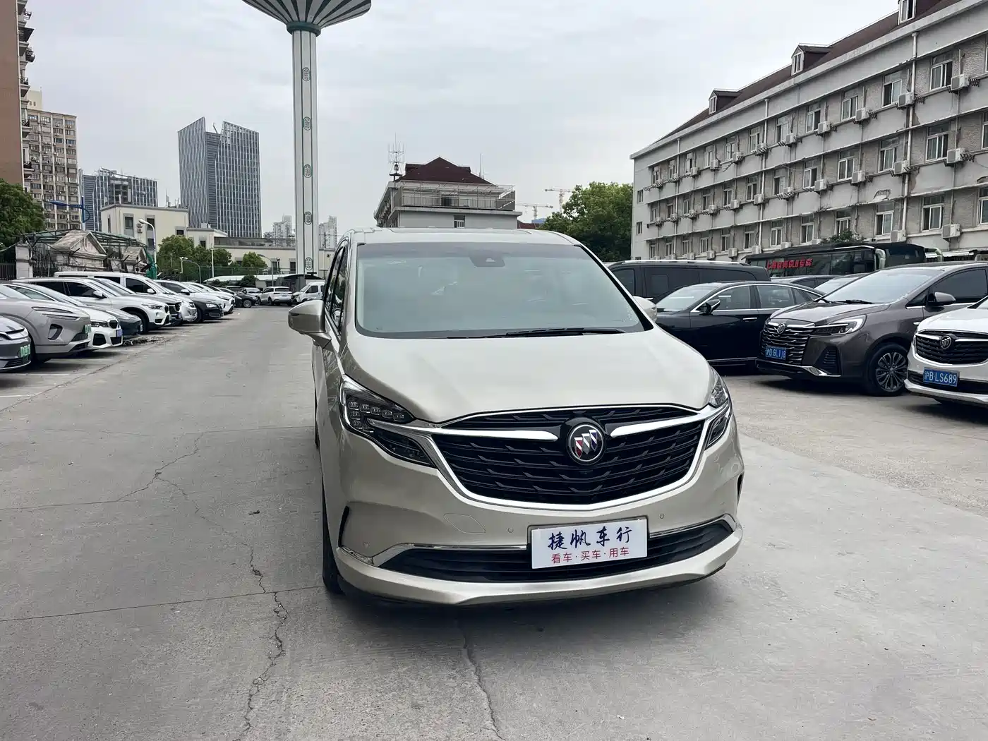 Buick GL8 2020 Model ES Landglory 653T Luxury фото 3
