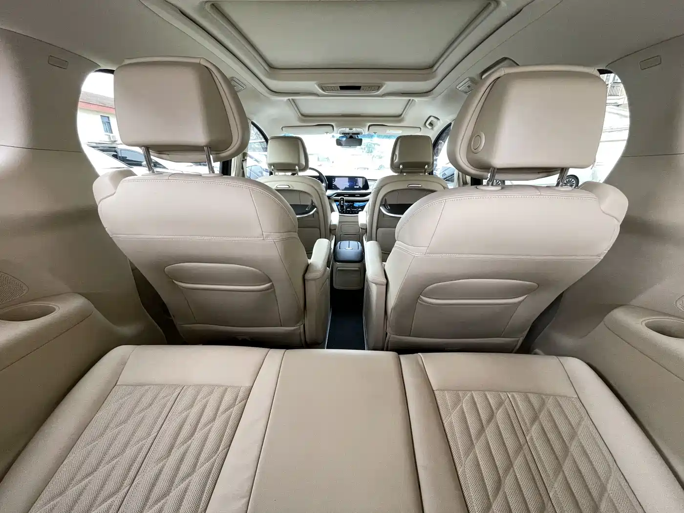 Buick GL8 2020 Model ES Landglory 653T Luxury фото 24